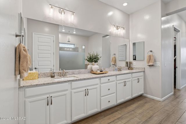 6571 W Antler Bend Place, Marana, AZ 85658