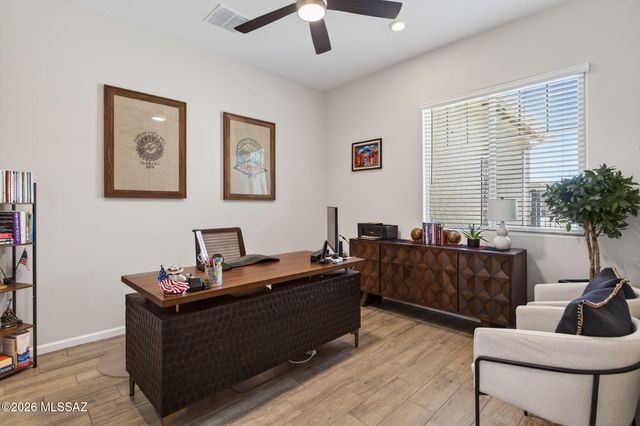 6571 W Antler Bend Place, Marana, AZ 85658