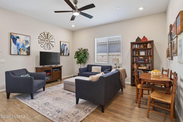 6571 W Antler Bend Place, Marana, AZ 85658