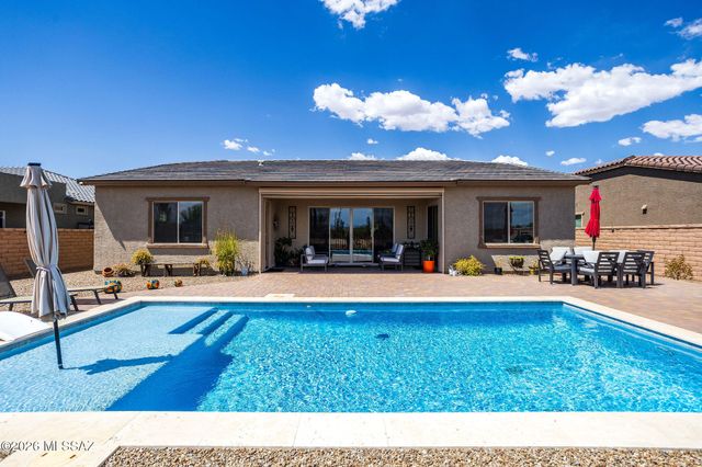 6571 W Antler Bend Place, Marana, AZ 85658