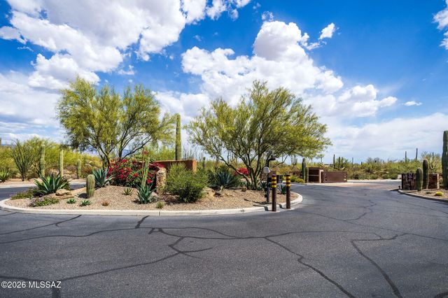 6571 W Antler Bend Place, Marana, AZ 85658