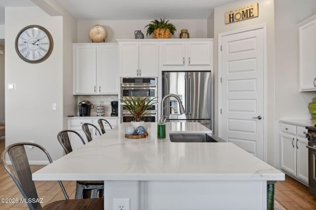 6571 W Antler Bend Place, Marana, AZ 85658
