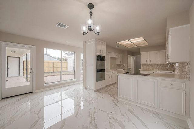 10811 Villa Lea Lane, Houston, TX 77071