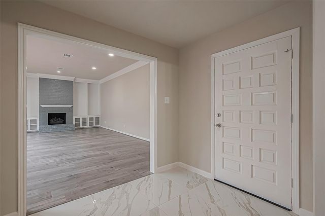 10811 Villa Lea Lane, Houston, TX 77071