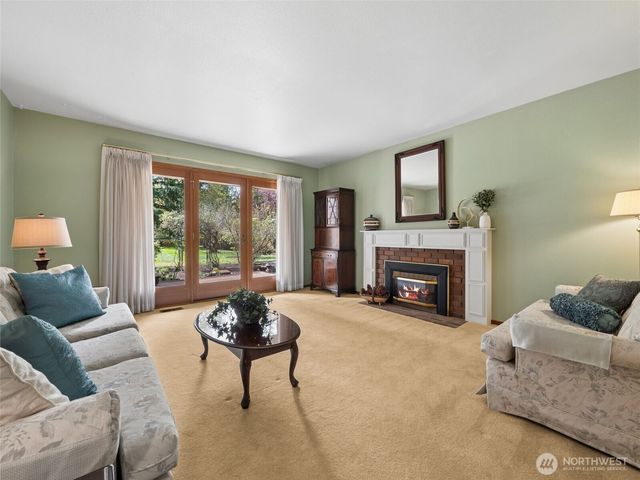 24315 SE 225th Street, Maple Valley, WA 98038