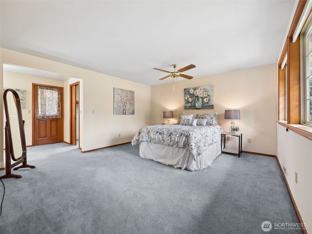 24315 SE 225th Street, Maple Valley, WA 98038