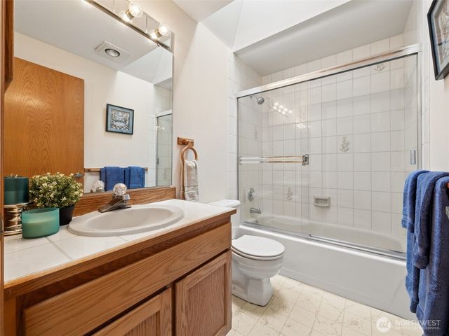 24315 SE 225th Street, Maple Valley, WA 98038
