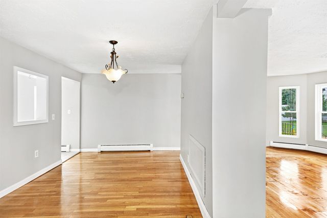 18 Summer Street, Nashua, NH 03064