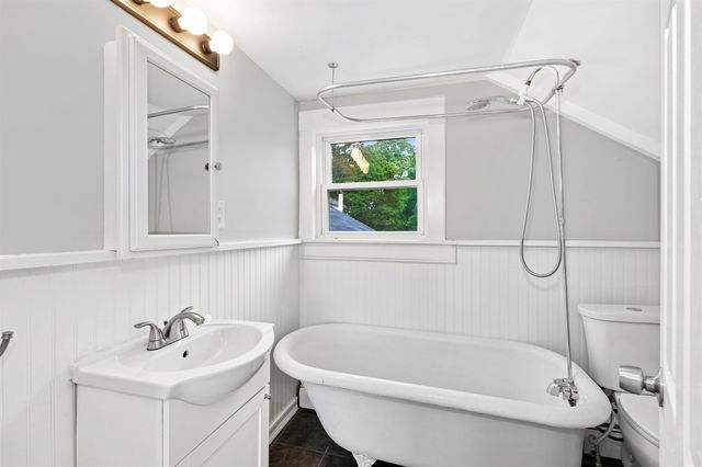 18 Summer Street, Nashua, NH 03064