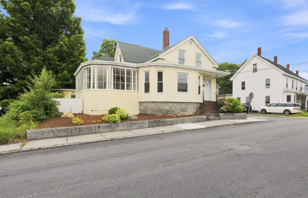 18 Summer Street, Nashua, NH 03064