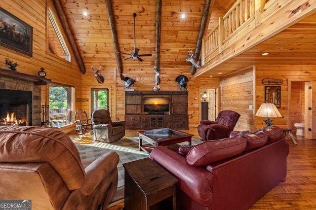 460 Wikle Drive, Ellijay, GA 30540