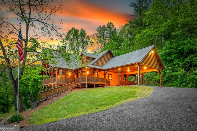 460 Wikle Drive, Ellijay, GA 30540