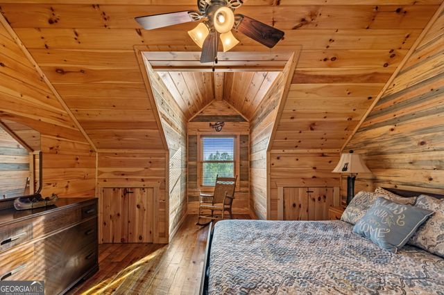 460 Wikle Drive, Ellijay, GA 30540