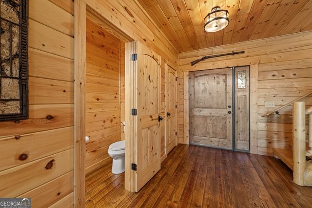 460 Wikle Drive, Ellijay, GA 30540
