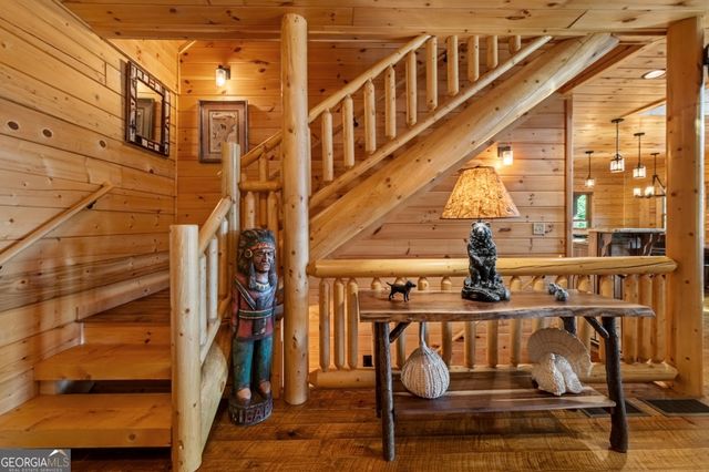 460 Wikle Drive, Ellijay, GA 30540