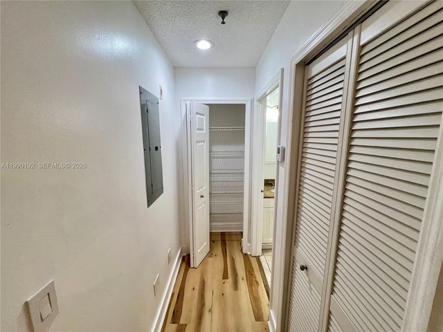 5570 NW 61st St 930, Coconut Creek, FL 33073