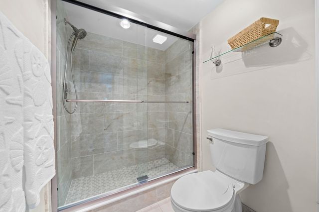 5087 Oak Hill Lane 315, Delray Beach, FL 33484