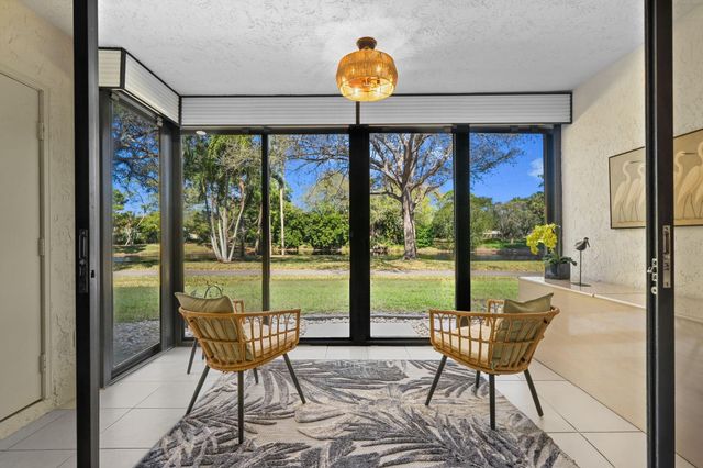 5087 Oak Hill Lane 315, Delray Beach, FL 33484