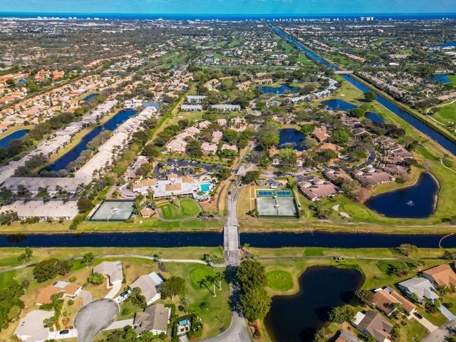 5087 Oak Hill Lane 315, Delray Beach, FL 33484