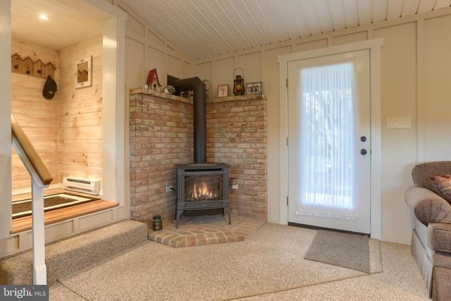 2103 THOMPSON AVE, Jonestown, PA 17038