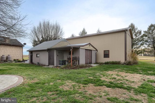 2103 THOMPSON AVE, Jonestown, PA 17038