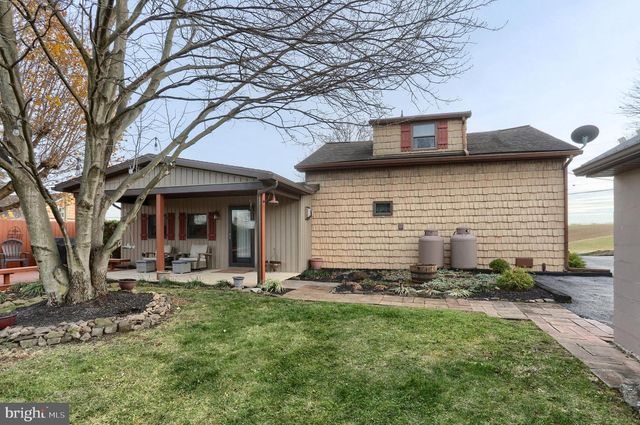 2103 THOMPSON AVE, Jonestown, PA 17038