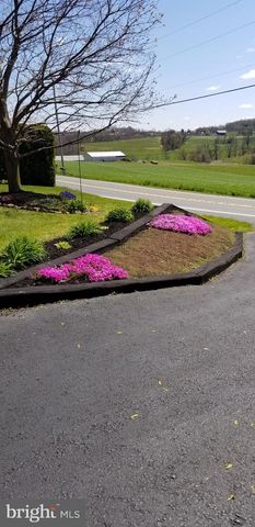 2103 THOMPSON AVE, Jonestown, PA 17038