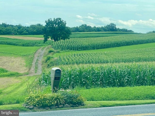 2103 THOMPSON AVE, Jonestown, PA 17038