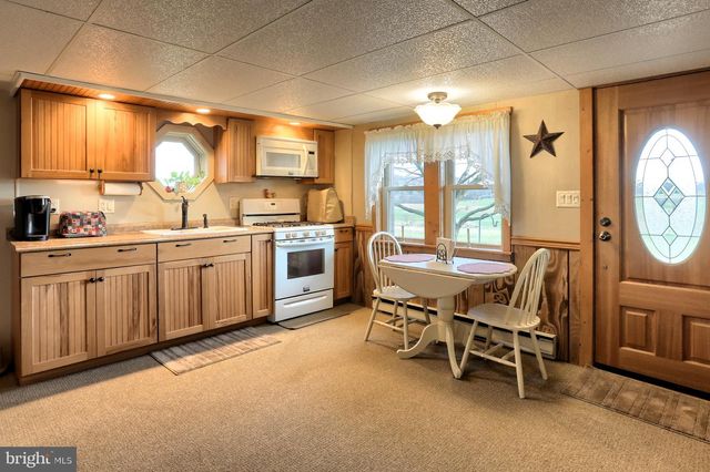 2103 THOMPSON AVE, Jonestown, PA 17038