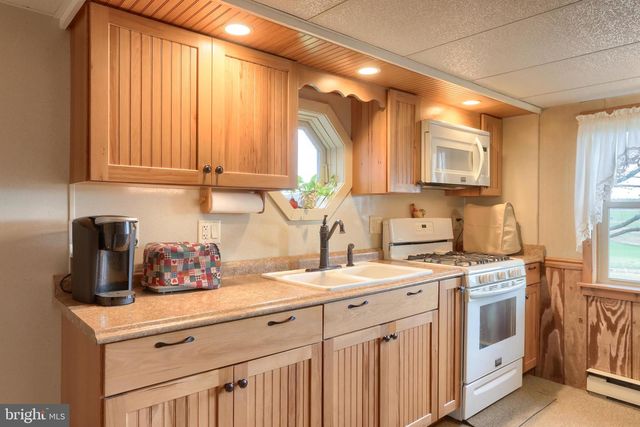 2103 THOMPSON AVE, Jonestown, PA 17038