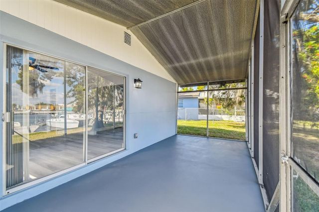 4911 FLORAMAR TERRACE, New Port Richey, FL 34652