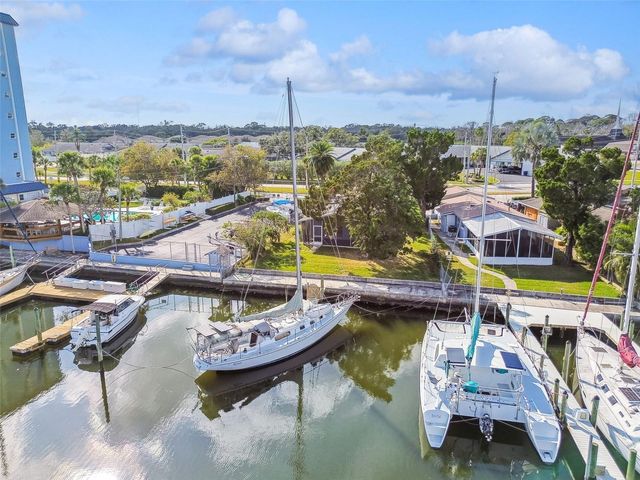 4911 FLORAMAR TERRACE, New Port Richey, FL 34652