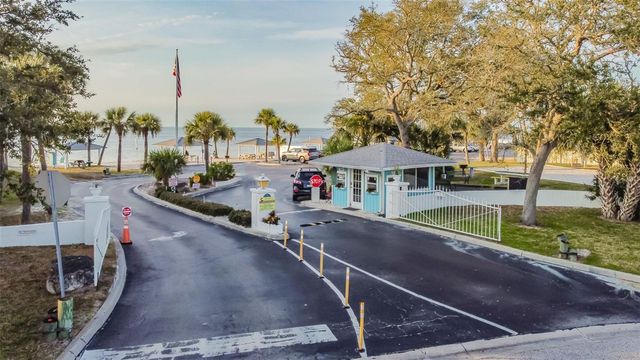 4911 FLORAMAR TERRACE, New Port Richey, FL 34652