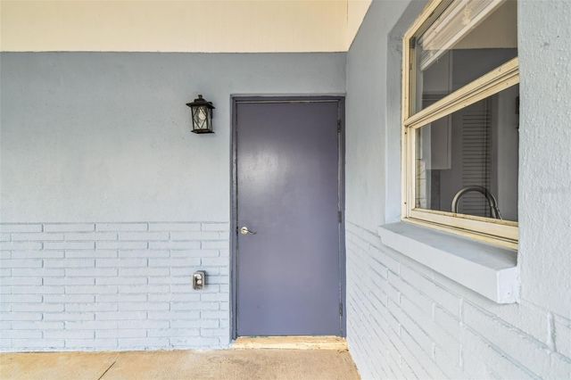 4911 FLORAMAR TERRACE, New Port Richey, FL 34652