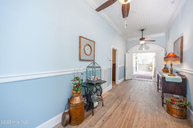 1560 Register Sutton Road, Rose Hill, NC 28458