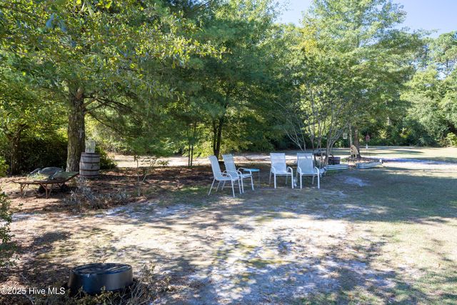 1560 Register Sutton Road, Rose Hill, NC 28458