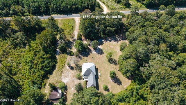 1560 Register Sutton Road, Rose Hill, NC 28458