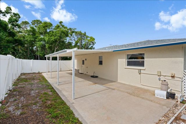 7816 3RD AVENUE W, Bradenton, FL 34209