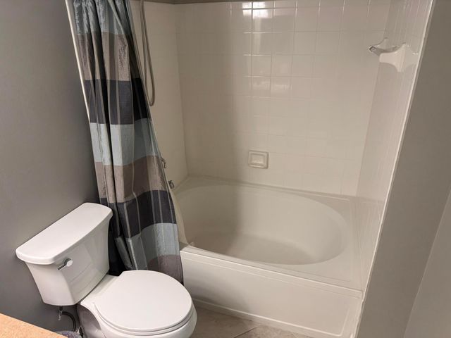 902 Villa Circle, Boynton Beach, FL 33435