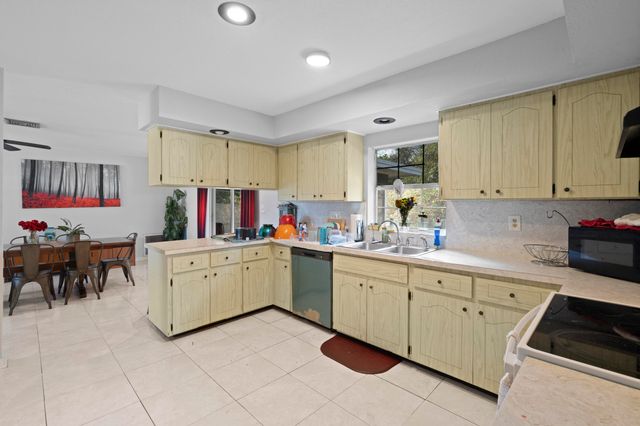2118 SE Morningside Boulevard, Port St. Lucie, Port St Lucie, FL 34952