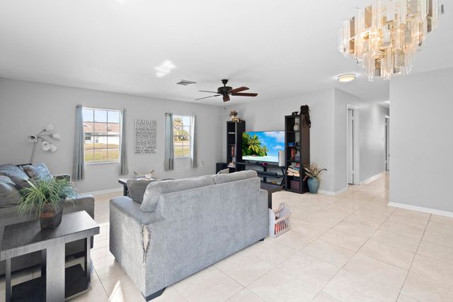 2118 SE Morningside Boulevard, Port St. Lucie, Port St Lucie, FL 34952