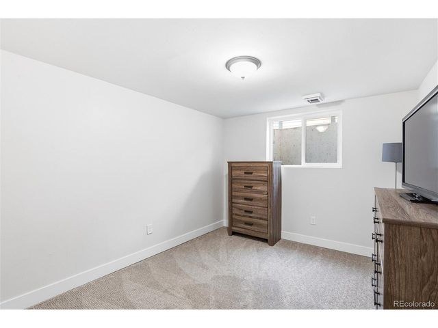 6135 W Jefferson Ave, Denver, CO 80235