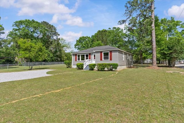 700 N Herring Street, Dothan, AL 36303