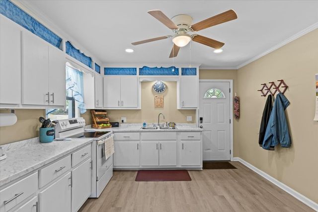 700 N Herring Street, Dothan, AL 36303