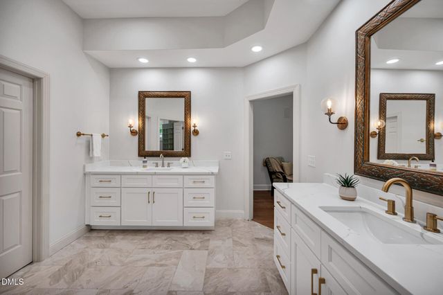 39523 Glenn Glade, Chapel Hill, NC 27517