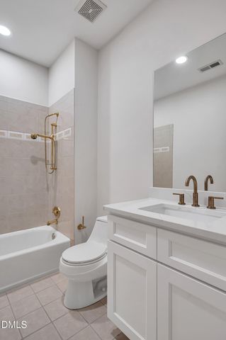 39523 Glenn Glade, Chapel Hill, NC 27517