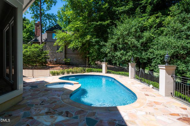 39523 Glenn Glade, Chapel Hill, NC 27517