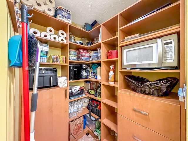 217 Lake Dora Drive, West Palm Beach, FL 33411