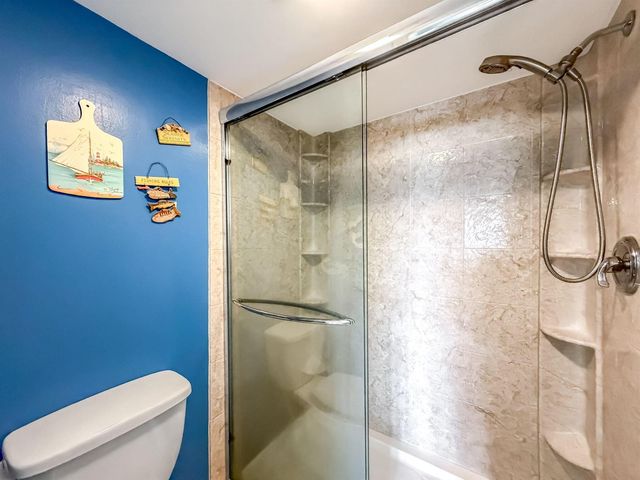 217 Lake Dora Drive, West Palm Beach, FL 33411