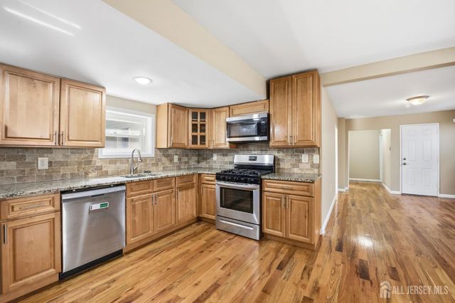 164 S Ridgewood Drive 2, South Orange Village, NJ 07079